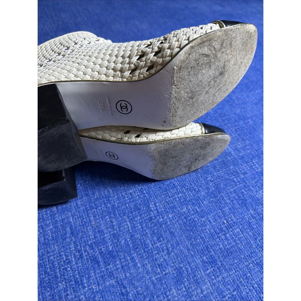 CHANEL Braided Lambskin Ankle Boots Cap Toe Buckle Logo EU 38 1/2 - Picture 6 of 10